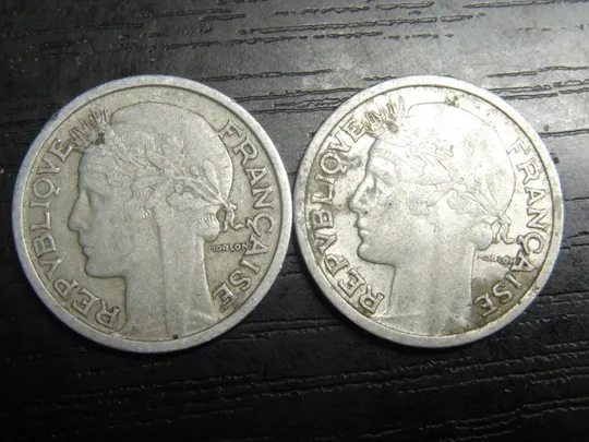 Купити 1 франк Франція 1948 (два різновиди)