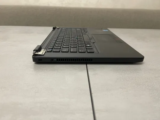 Dell Latitude E5450: корпус #ap13d000c00 #0T56G8 + материнська плата, не робоча, динаміки, охолодження та інше Продаж