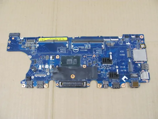 691-36 материнська плата AAZ60 LA-C461P SR2F0  i5-6300U для Dell Latitude E7470 7470 оригінал Ціна