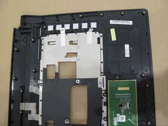 531-1 Кришка панель палмрест тачпад 13GNZX1AP012 для Asus N73S N73SV N73J оригінал Продаж