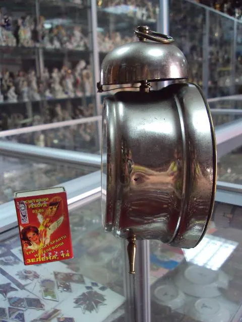 часы будильник гос трест точной механики Де купити