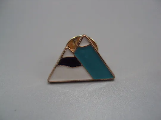 Значок пін гори подорож знак брошка №18447 Ціна