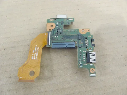 361-12 плата Ethernet VGA PCI-E CP569257-Z4 для FUJITSU T902 оригінал Де купити