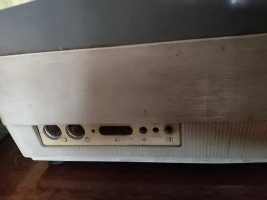 Раритетный магнитофон  Philips. 1960 г. Продаж