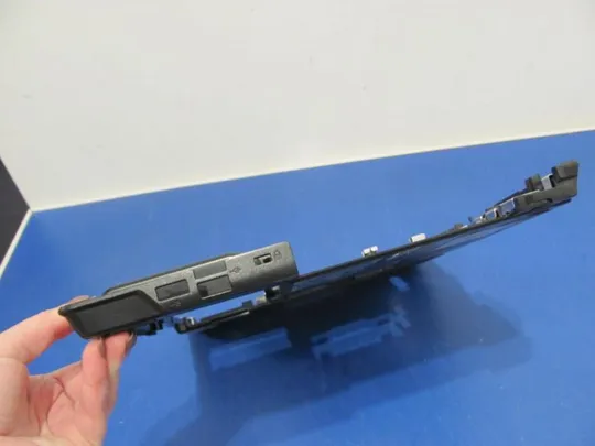 №131-2 Кришка (дно, корито, піддон) корпуса CP477720-02 для FUJITSU LIFEBOOK E780 оригінал Де купити