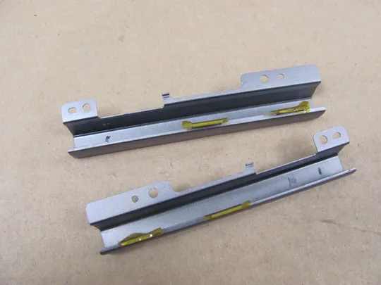 Купити 630-10  комплектуюче заглушки петель AAPA0 для Dell Precision 7510 7520 P53F оригінал