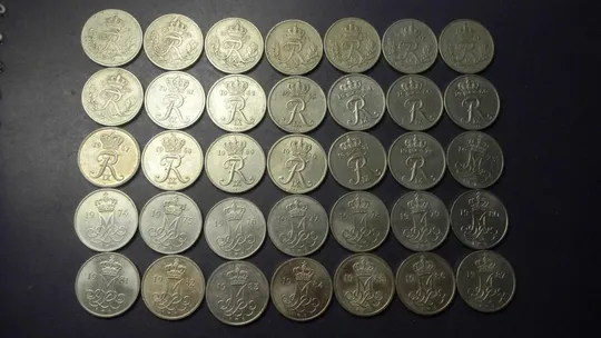 10 оре Данія (порічниця) 35шт, всі різні Ціна