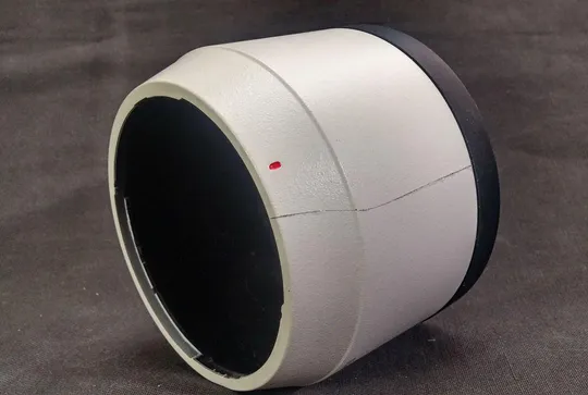 бленда пластмассовая Sony ALC-SH133 для объектива Sonnar Sony FE 70-200mm f/4 FE OSS Lens (SEL70200G З аукціону