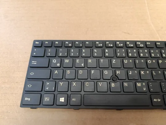 номер1033-3 клавіатура робоча CP670816-04  для Fujitsu LifeBook  Fujitsu Lifebook E733 E734 E743 E744 U745 E546 E547 E544 E736 E746 T725 T726 оригінал Недорого