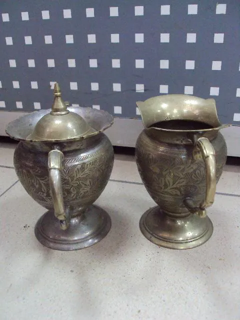 Спецовники сахарница и сливочник молочник Индия латунь №11426 Продаж