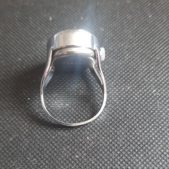 Годинник -каблучка Чайка СССР Часы-кольцо чайка СССР,на ходу. в Україні