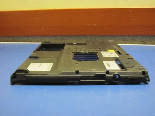 №124-17 Кришка (дно, корито, піддон) корпуса для FUJITSU CELSIUS H920 оригінал З аукціону