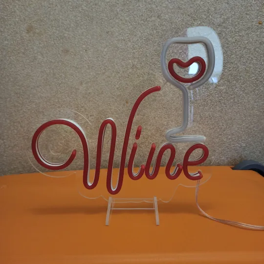 Неоновий світильник Wine з келихом 260х230мм acr-n000074 З аукціону