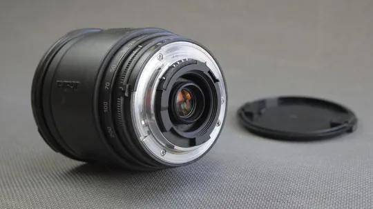 Nikon AF зум объектив Tamron 28-200mm/3.8-5.6 Macro LD Ф72мм Де купити