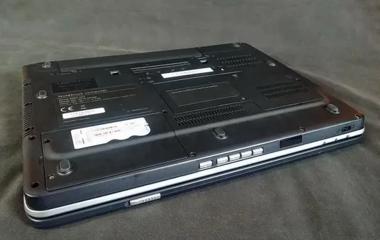 Ноутбук Roverbook Zepto Znote 6625WD W15 serries Core 2 Duo T7500 2.20GHz/ 2Gb/ DVD-RW/ TFT 15.4" 16 Продаж