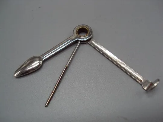 Инструмент тройник лопатка, ложка и палочка для утрамбочки табака в трубке Чехословакия №13528 Ціна