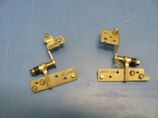 №100-3 петлі кріплення матриці для SAMSUNG NP700G7C NP700G7A 700G оригінал Недорого