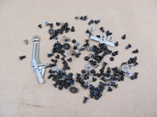 630-9  комплектуюче гвинти для Dell Precision 7510 7520 P53F оригінал Ціна