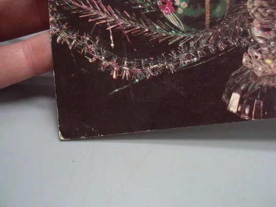 Открытка С Новым годом! свечка и елочные игрушки шары художник И. Дергилев 1983 год №16287 З аукціону