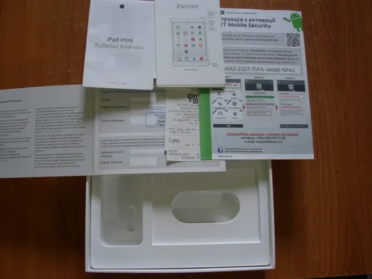 Купити Коробка від iPad mini 16GB