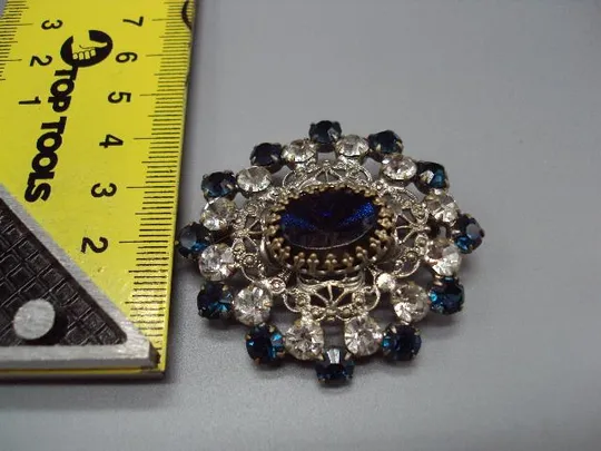 Купити Бижутерия брошка цветок брошь цветочек с белыми и синими вставками размер 4,2 х 4,7 см №14070