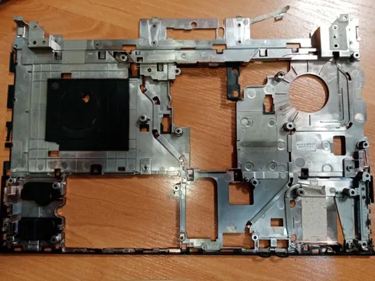 Купити Hp probook 4515s топкейс средняя часть корпуса под клавиатурой 6070b0346901