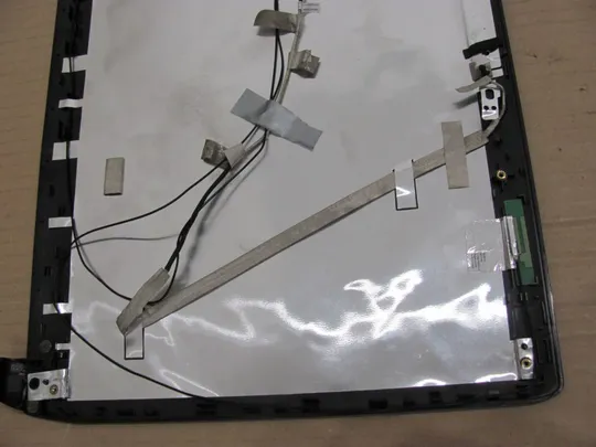 484-5 кришка матриці 13N0-ZKP0G01 для MEDION P6816 E6228 оригінал Де купити