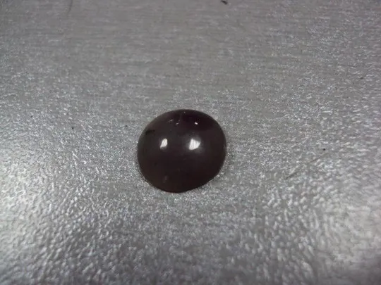 Камень агат мутно-сероватый цвет круглый для ювелирных изделий вес 0,61 г диаметр 11 мм №13254 Ціна
