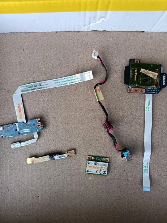 Шлейфи та додаткові плати з ноутбука Packard Bell NEW90 Ціна
