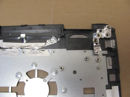 номер0939-3 корпус кришка палмрест тачпад Палмрест корпус топкейс палмрест для ноутбука Верхняя панель палмрест cover-C H000089530 13N0-DRA0601 для Toshiba Satellite e40w, e45w оригінал Недорого