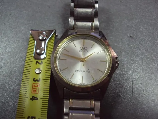Наручные часы Q&amp;Q quartz water resist кварц Китай QQ с браслетом №10940 З аукціону