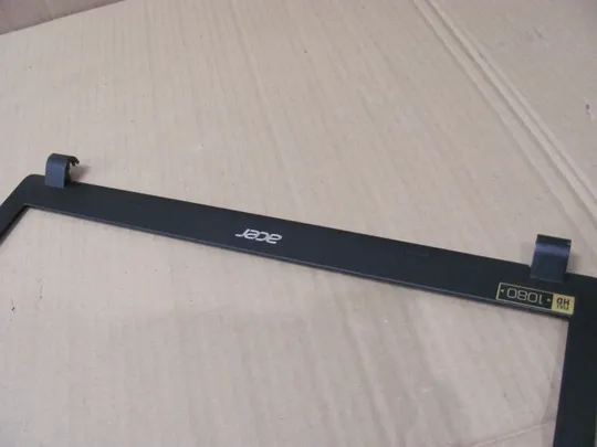 712-23 рамка матриці EAZAJ00401A  для  Acer Aspire 3 A315-51 N17Q1  оригінал Продаж