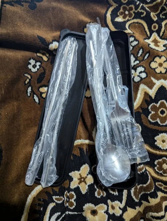 Купити Комплект столових приборів в футлярі ложка, вилка  палочки