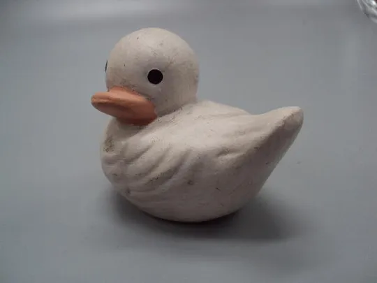 Фигура керамика статуэтка утка миниатюра уточка утенок Европа высота 5,8 см №11019 З аукціону