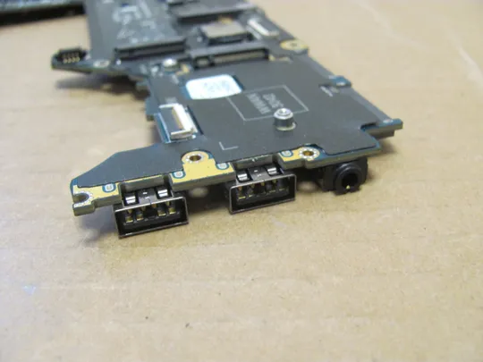 номер0976-3 материнська плата Mainboard Материнка Основна плата Системна плата Плата системи Laptop motherboard мамка ноутбучна плата GDB55 LA-K621P SRKT4 i7-11850H  для Dell Precision  7560  оригінал Недорого