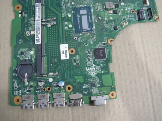 418-19 материнська плата DA0FH9MB6C0 i3-5005U SR27G  для  FUJITSU  A555  оригінал Де купити
