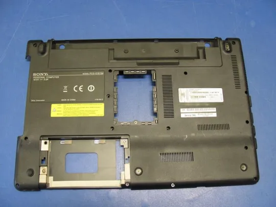 №11-3 Кришка (дно, корито, піддон) корпуса 46NE7BAN00 для SONY VAIO PCG-61611M оригінал в хорошому Ціна