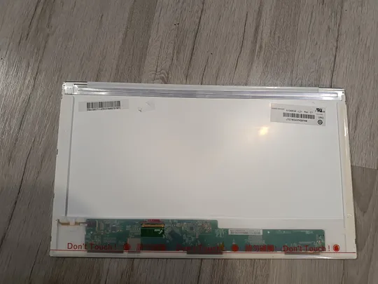 Купити Матриця 15.6 40 pin LTN156AT03 LP156WH2 N156BGE LP156WH4 LTN156AT05 B156XW02