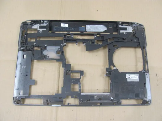 705-15 Кришка (дно, корито, піддон) корпуса 0FGYXK для Dell Latitude E6530 оригінал Характеристики