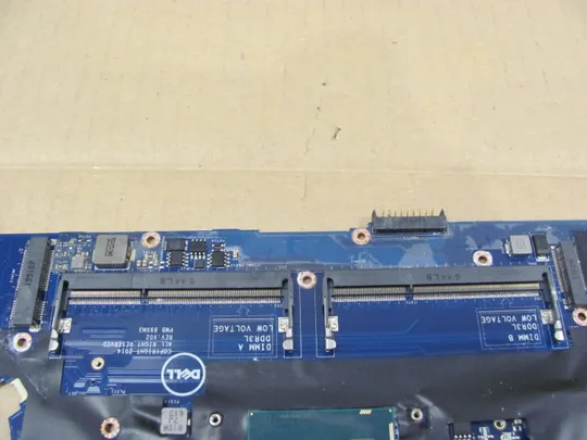 номер0180-10 материська плата,Mainboard,Материнка,Основна плата,Системна плата,Плата системи,motherboard  РОБОЧА ZBZ00 LA-A971P SR23X   i5-5300U для DELL Latitude 7250 E7250  оригінал Де купити