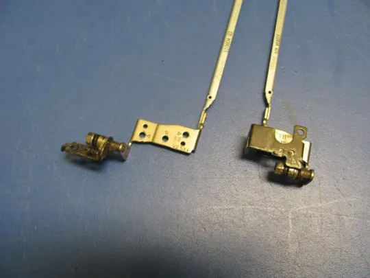 №36-22 кріплення матриці з петлями FBF11007010 для HP PROBOOK 5330M оригінал З аукціону