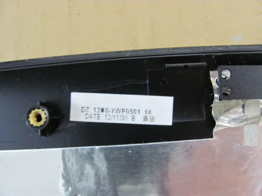 490-2 кришка матриці 13N0-YWP0501 для MEDION P7818 E7221 оригінал Де купити