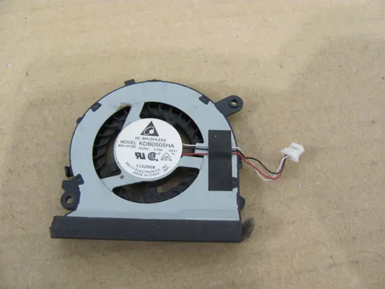 Купити 550-21 Вентилятор (кулер, FAN) BA31-00125C для SAMSUNG NP530 NP530U3C 530U оригінал