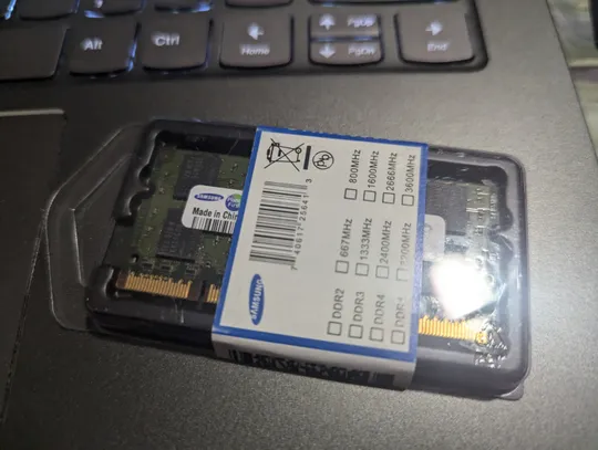 Купити Samsung DDR2 2GB 800MHz So-DIMM ОЗУ RAM оперативка 667MHz 533MHz