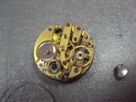 Женские наручные часы швейцария №9622 Характеристики