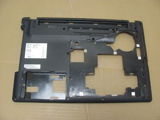 номер0967-24 Кришка дно піддон корпуса Нижний корпус (дно) для ноутбука Низ дно 36FH9BCJT30 для Fujitsu LifeBook A557 A357  оригінал Ціна