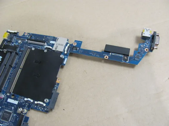 613-4 материнська плата РОБОЧА 784468-001  для HP EliteBook ZBOOK 15 G2  оригінал З аукціону