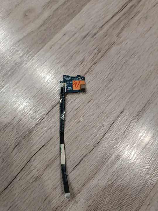 Кнопка увімкнення з шлейфом для ноутбука Dell Inspiron 15 3521 Ціна