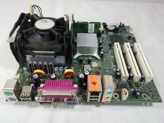 комплект плата miniATX S478 intel D845GVSR + Pentium 4 HT 2.80GHz+ память + др. Ціна