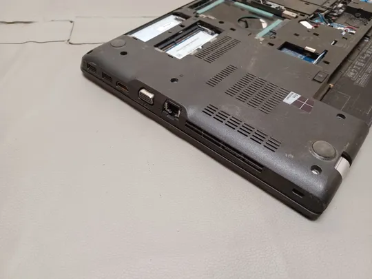 1216  LENOVO THINKPAD E550 core I3-5005U  НІМЕЧЧИНА На торгах